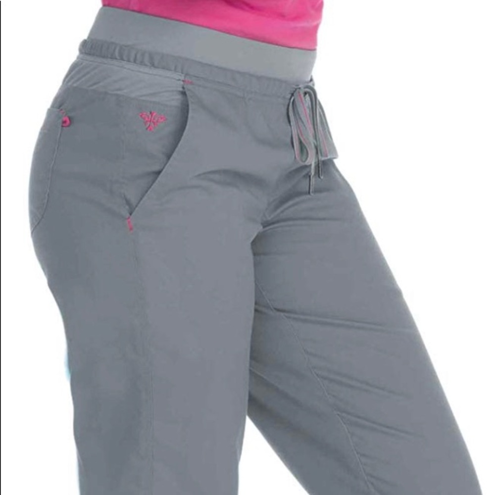 Med couture 8715T scrubs